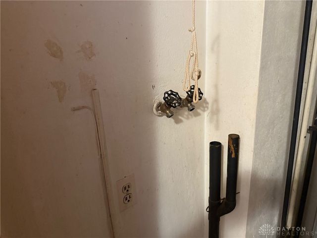 45 S Trenton Street, Dayton, OH 45417