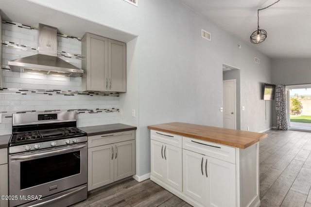 2540 W Cezanne Circle, Tucson, AZ 85741