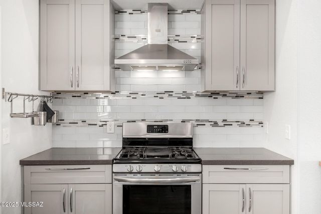 2540 W Cezanne Circle, Tucson, AZ 85741