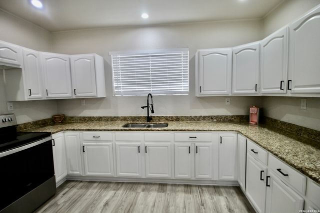 23239 Skila, Elmendorf, TX 78112