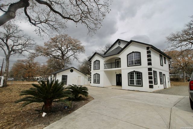 23239 Skila, Elmendorf, TX 78112