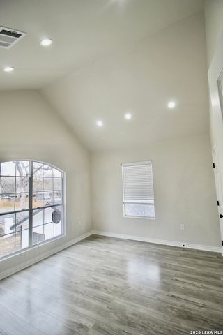 23239 Skila, Elmendorf, TX 78112