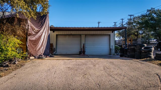 22200 State Hwy 71 W, Spicewood, TX 78669