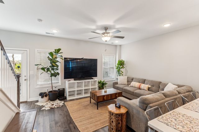 2505 Napa Valley Way, Columbia, TN 38401