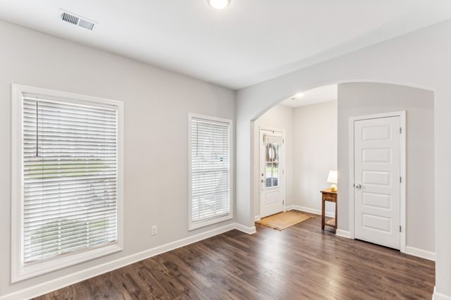 2505 Napa Valley Way, Columbia, TN 38401