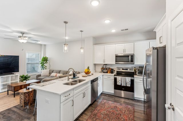 2505 Napa Valley Way, Columbia, TN 38401