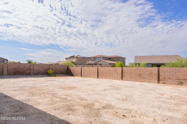 5835 W Indian Sunrise Drive, Tucson, AZ 85742