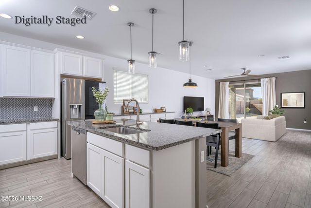 5835 W Indian Sunrise Drive, Tucson, AZ 85742