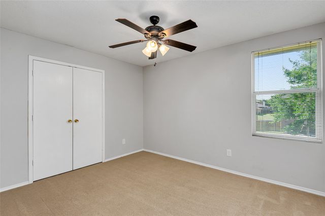 1215 Sullivan Drive, Cedar Hill, TX 75104
