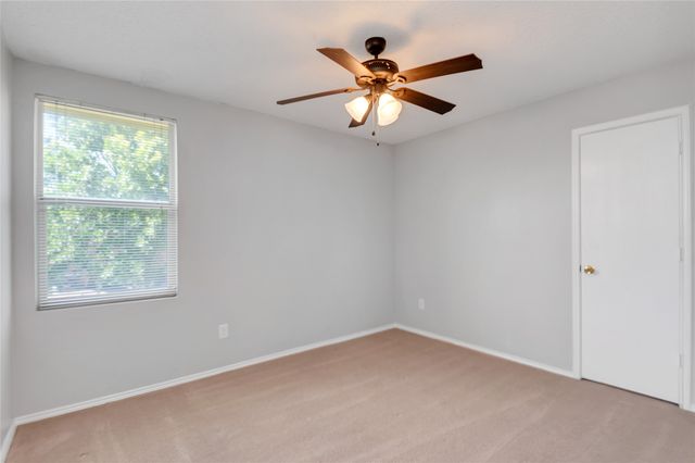 1215 Sullivan Drive, Cedar Hill, TX 75104