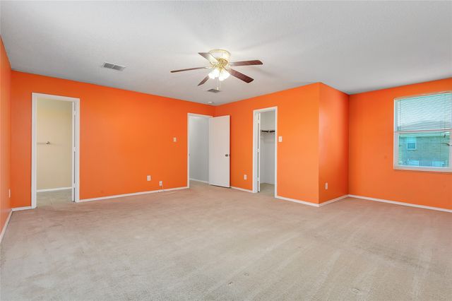 1215 Sullivan Drive, Cedar Hill, TX 75104