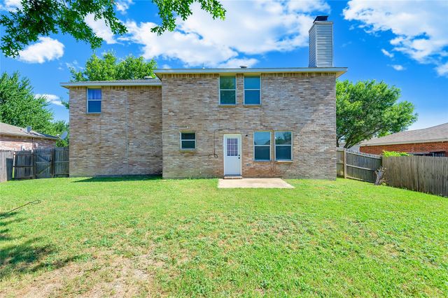 1215 Sullivan Drive, Cedar Hill, TX 75104
