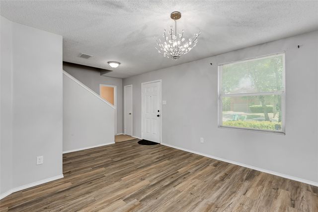 1215 Sullivan Drive, Cedar Hill, TX 75104