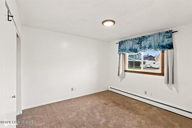 6930 Peck Avenue, Anchorage, AK 99504