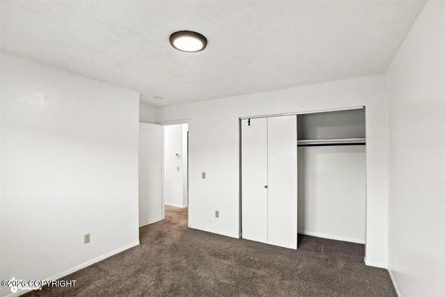 6930 Peck Avenue, Anchorage, AK 99504