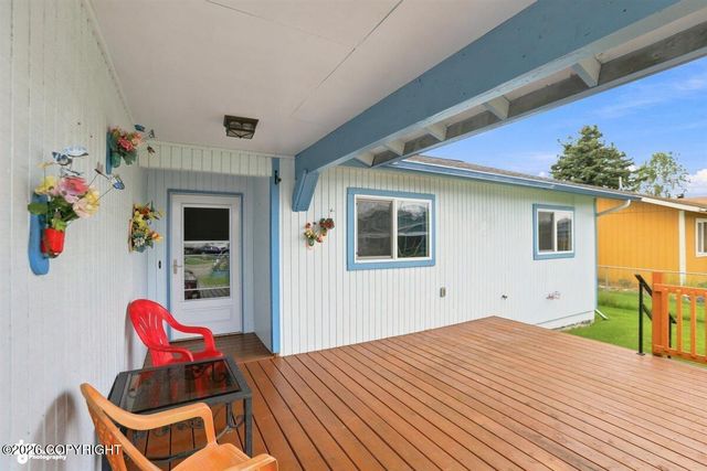 6930 Peck Avenue, Anchorage, AK 99504