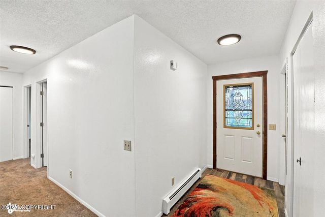 6930 Peck Avenue, Anchorage, AK 99504