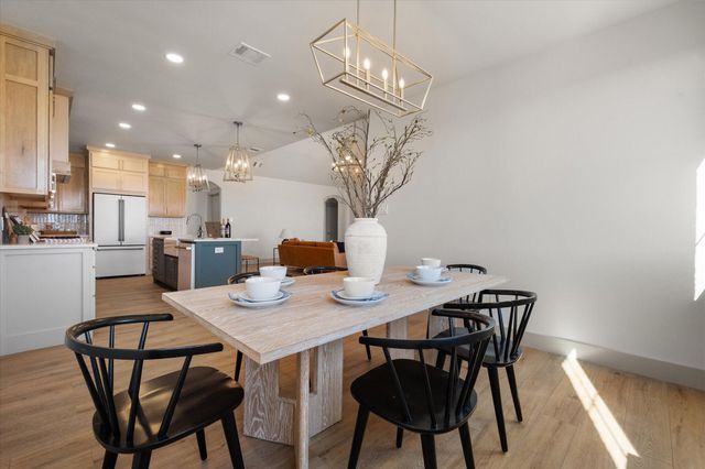 305 Maple Avenue, New Home, TX 79381