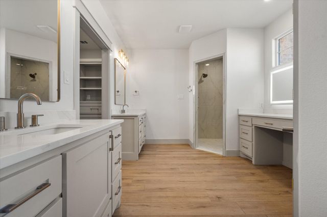 305 Maple Avenue, New Home, TX 79381