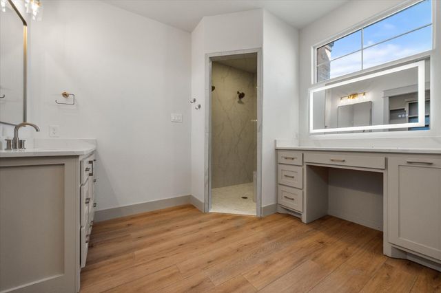 305 Maple Avenue, New Home, TX 79381