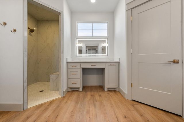 305 Maple Avenue, New Home, TX 79381