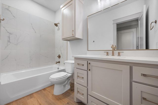 305 Maple Avenue, New Home, TX 79381