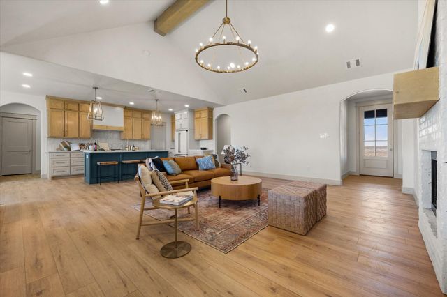 305 Maple Avenue, New Home, TX 79381