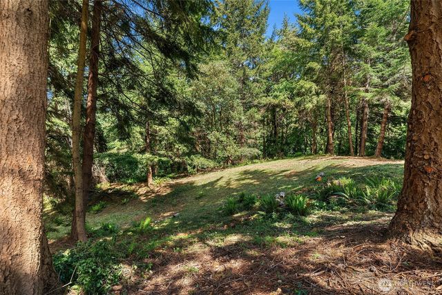 9416 SW 266th Lane, Vashon, WA 98070