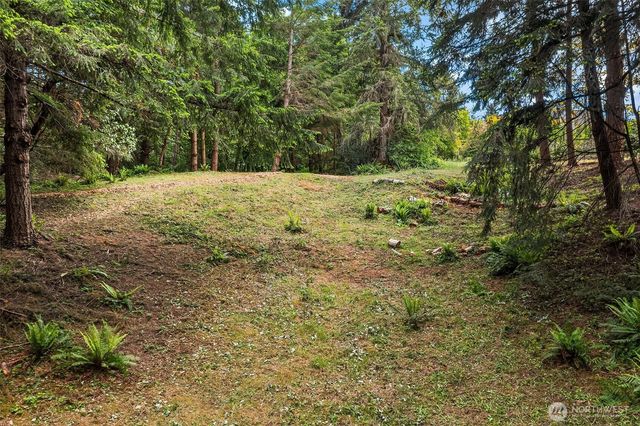 9416 SW 266th Lane, Vashon, WA 98070