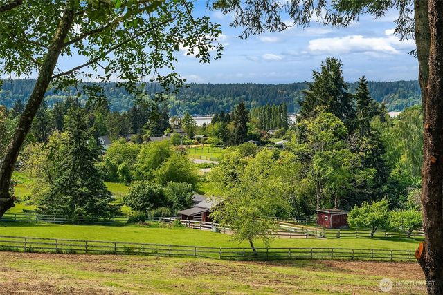 9416 SW 266th Lane, Vashon, WA 98070