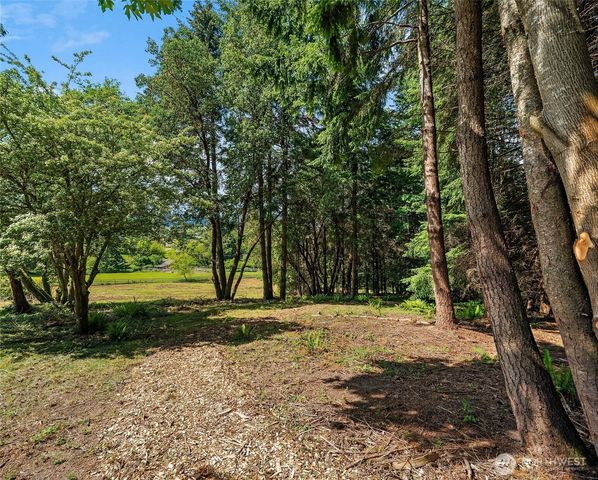 9416 SW 266th Lane, Vashon, WA 98070