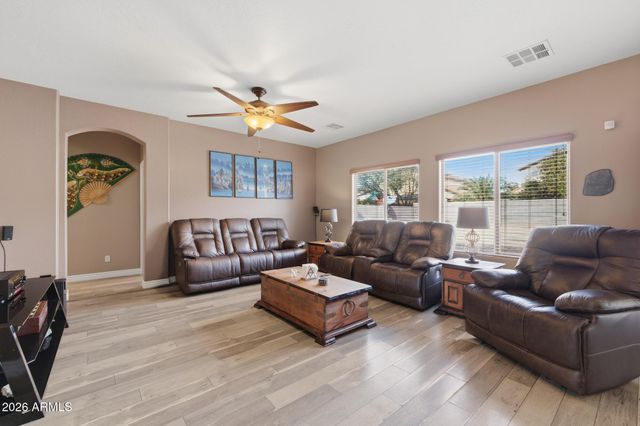 10702 E MARIGOLD Lane, Florence, AZ 85132