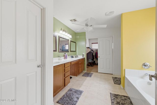 10702 E MARIGOLD Lane, Florence, AZ 85132