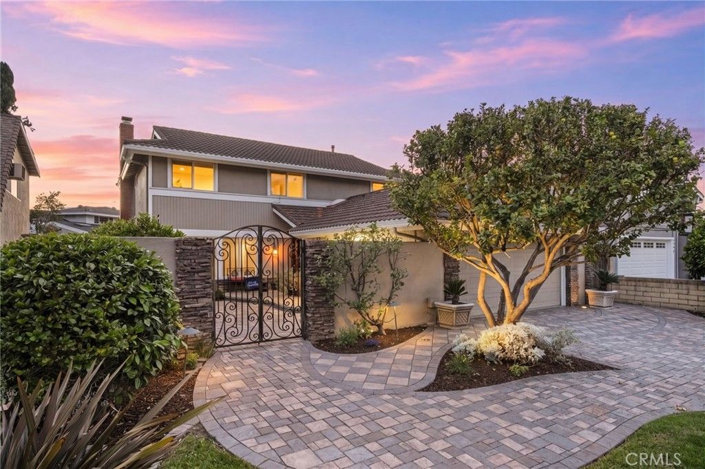 13613 Edgefield, Cerritos, CA 90703