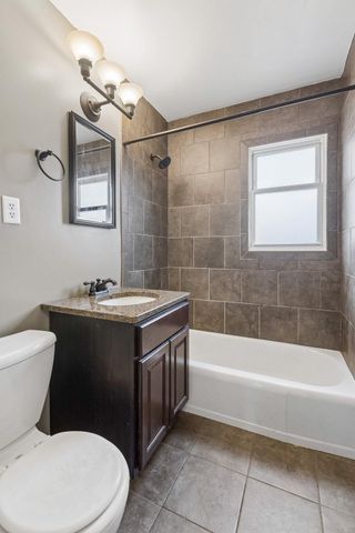 1302 N 22ND Street, Council Bluffs, IA 51501