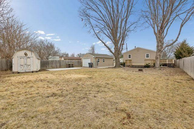 1302 N 22ND Street, Council Bluffs, IA 51501