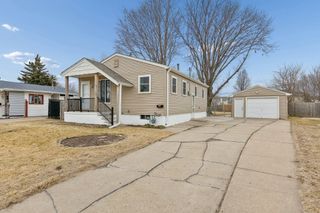 1302 N 22ND Street, Council Bluffs, IA 51501
