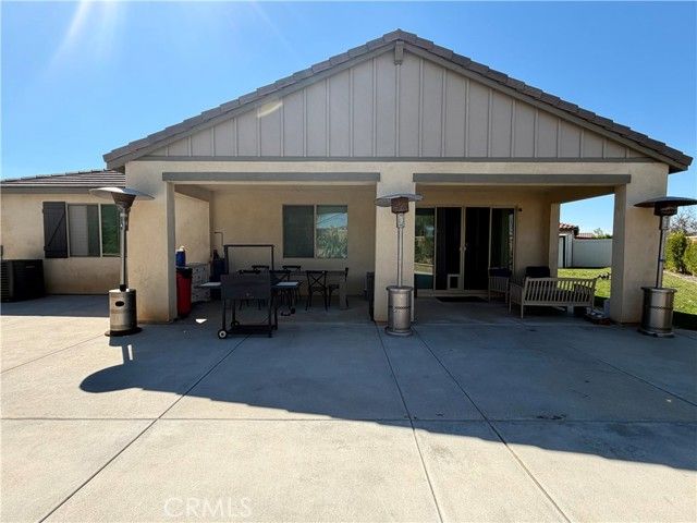 9401 Venetian, Jurupa Valley, CA 92509