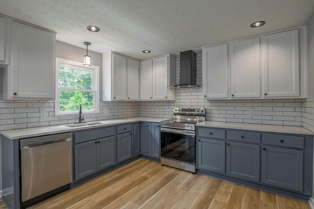 9301 Settlers Grove Road NE, Covington, GA 30014