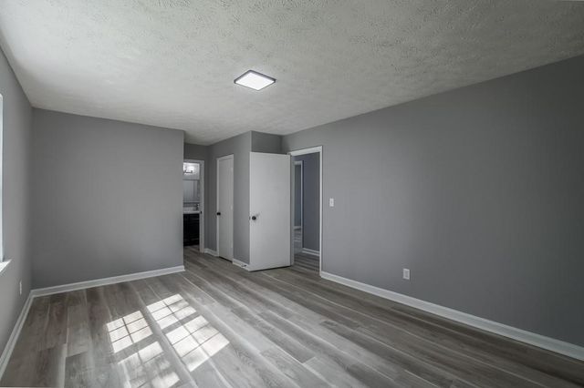 9301 Settlers Grove Road NE, Covington, GA 30014