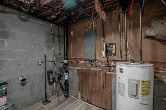 9301 Settlers Grove Road NE, Covington, GA 30014