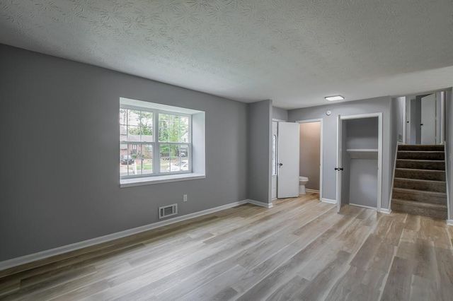 9301 Settlers Grove Road NE, Covington, GA 30014