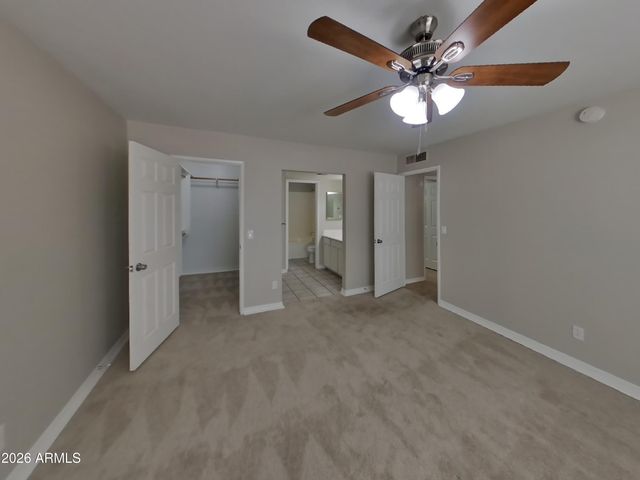 1113 W RUNION Drive, Phoenix, AZ 85027