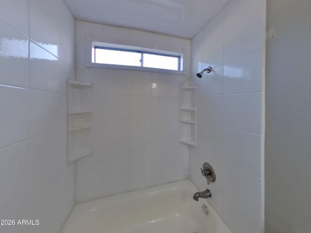 1113 W RUNION Drive, Phoenix, AZ 85027