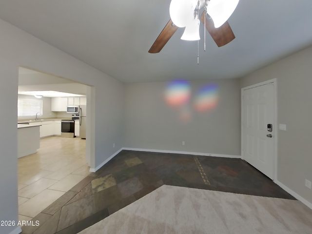 1113 W RUNION Drive, Phoenix, AZ 85027