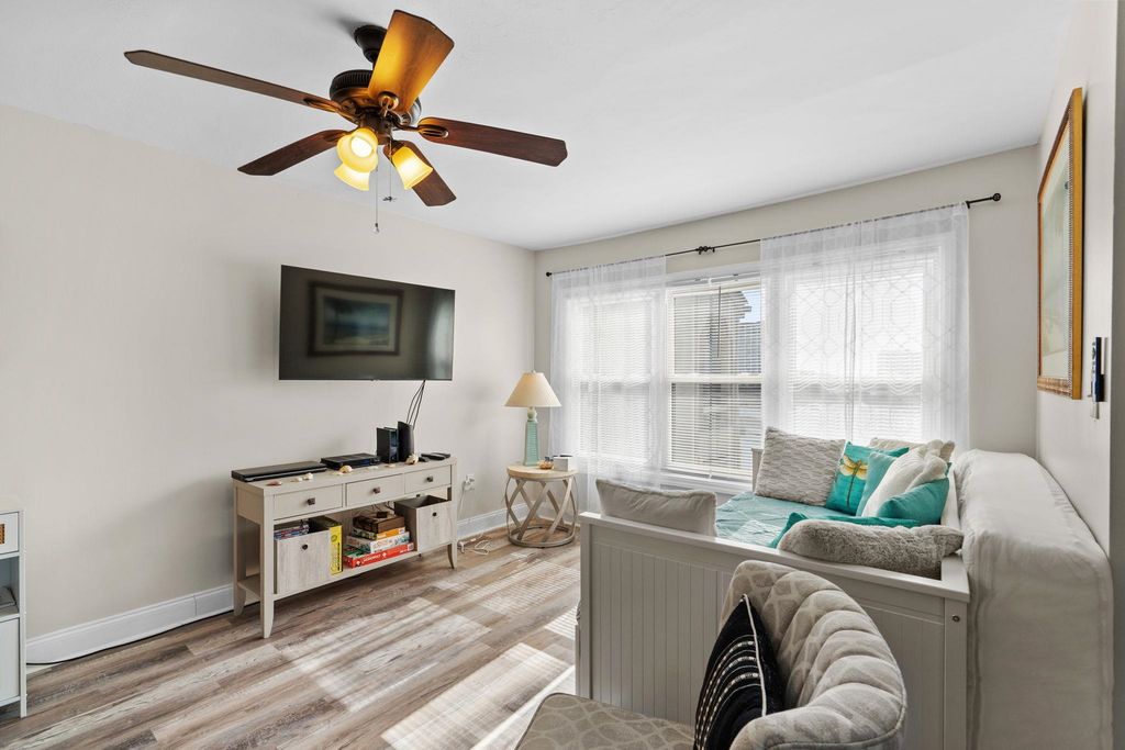 501 Maison Dr Apt F21, Myrtle Beach, SC 29572 — photo 5