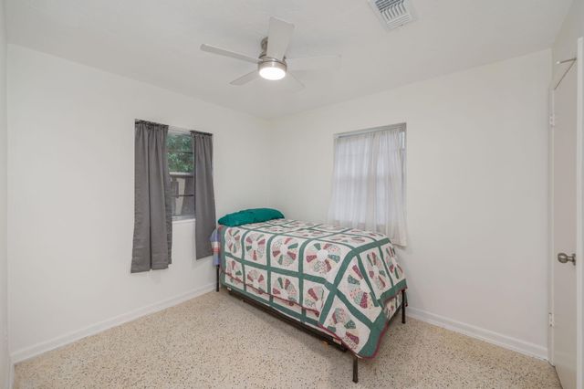 260 Gregory Drive, Mary Esther, FL 32569