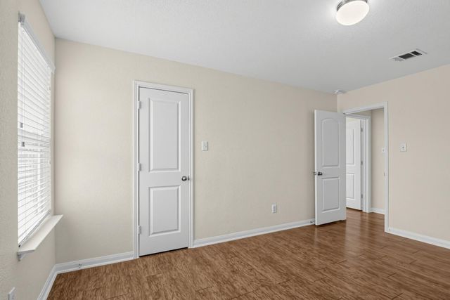 19904 Woodrow Wilson ST, Manor, TX 78653