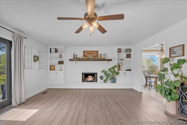 24920 Rosewood Drive, Broken Arrow, OK 74014