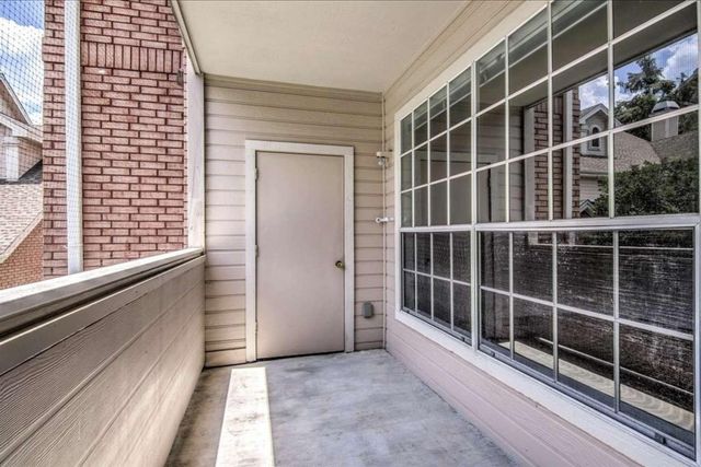 2111 Welch Street B119, Houston, TX 77019